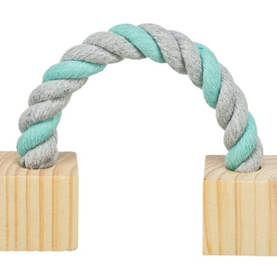 Playing rope