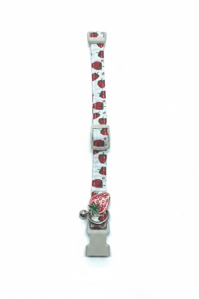 Strawberry Collar 20-30cm