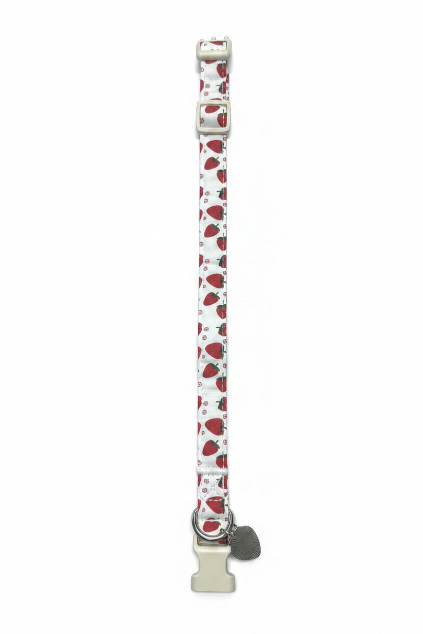 Strawberry Collar 25-35cm